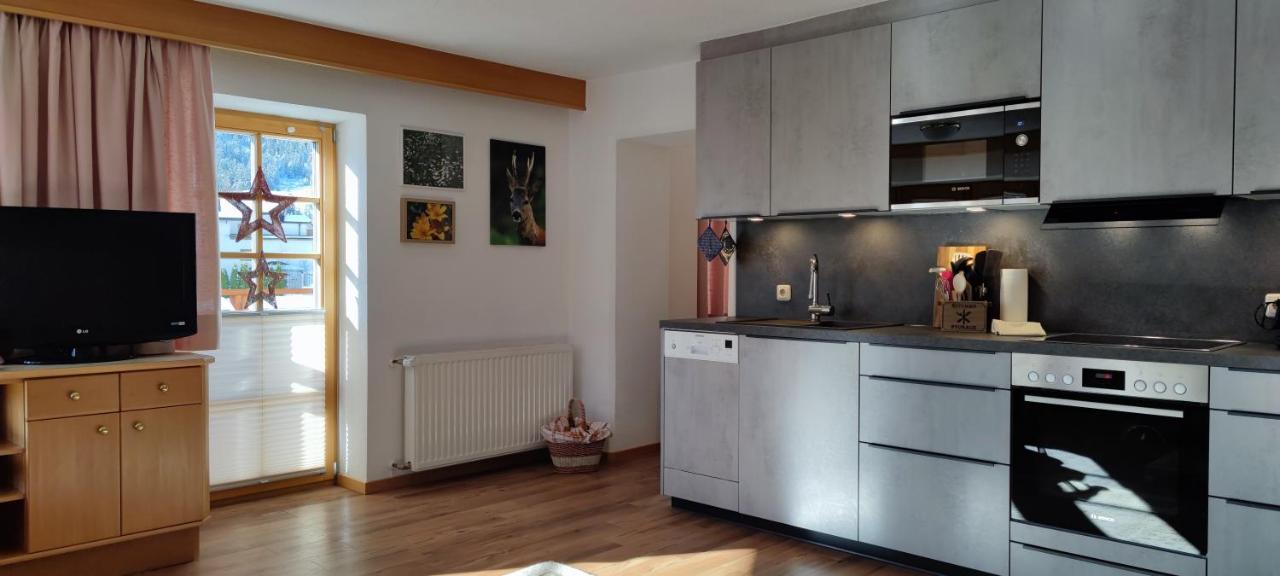 Lili'S Appartements Фис Екстериор снимка